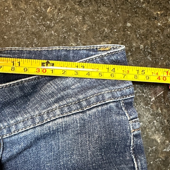 Lee Juniors or‎ Women’s Size 18 Blue Distressed Stretchy Skinny Jeans - Picture 5 of 7